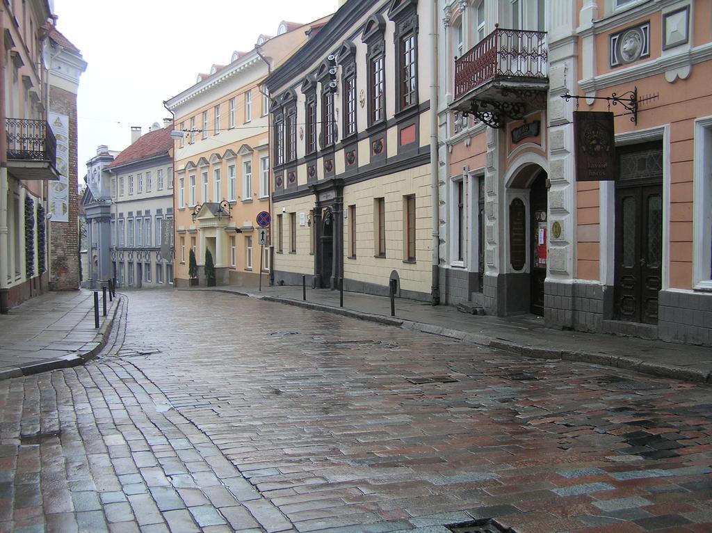 Town Hall Apartments Vilnius Luaran gambar